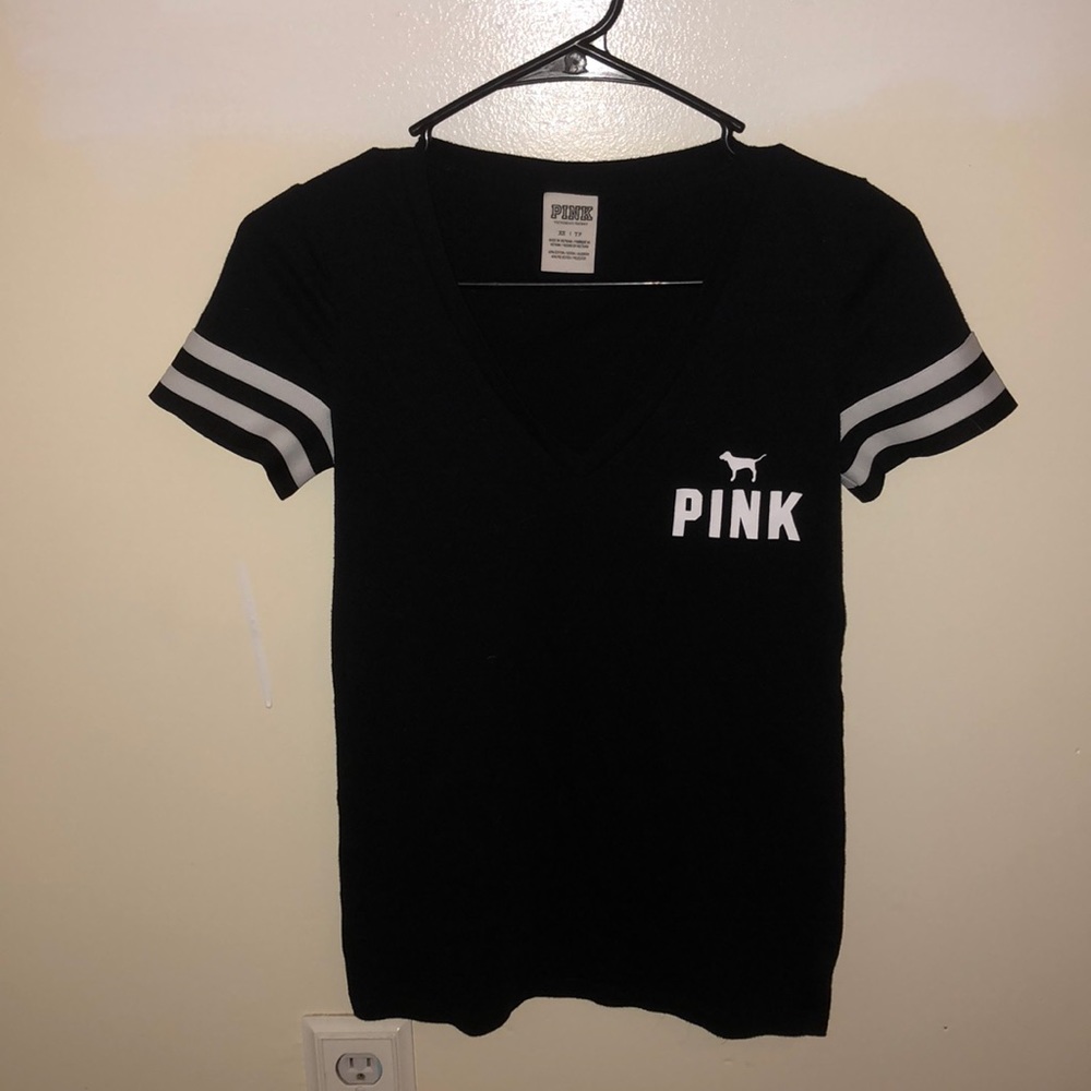 Pink vs comfy tee